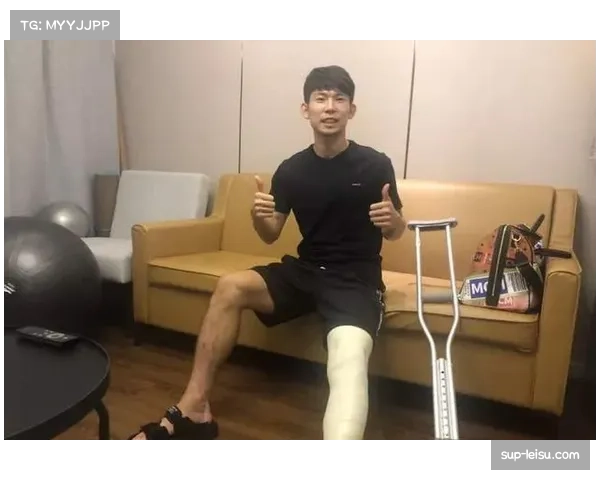 杨世元伤情打乱换人部署 海港中场轮换节奏受影响